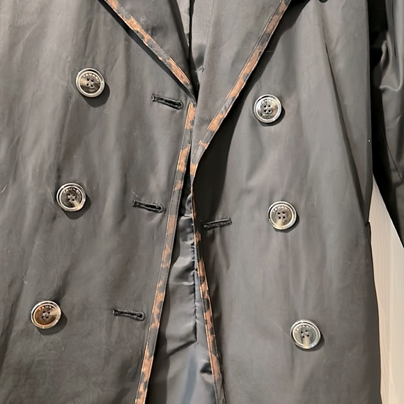 Tahari rain coat - Picture 5 of 7